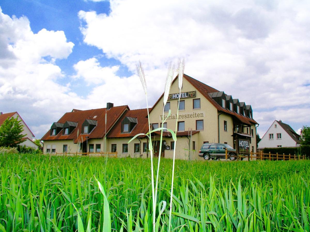 Hotel Garni Vierjahreszeiten Bad Staffelstein Ngoại thất bức ảnh