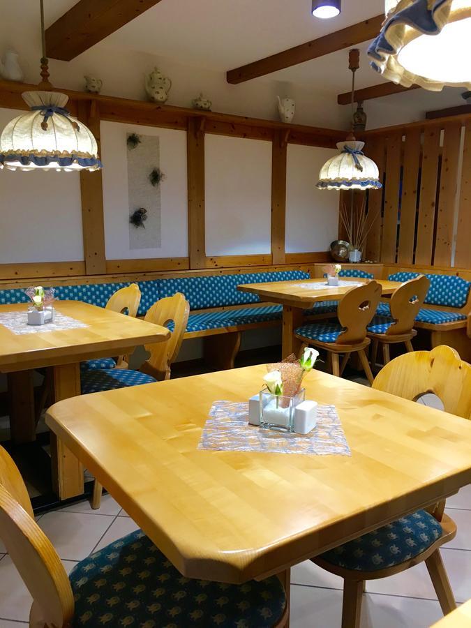 Hotel Garni Vierjahreszeiten Bad Staffelstein Ngoại thất bức ảnh